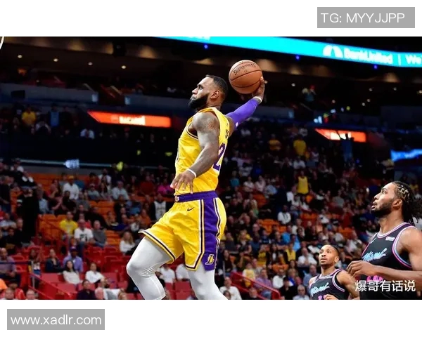 2017年湖人队与骑士队激战回顾：经典对决中的传奇瞬间与球星表现分析